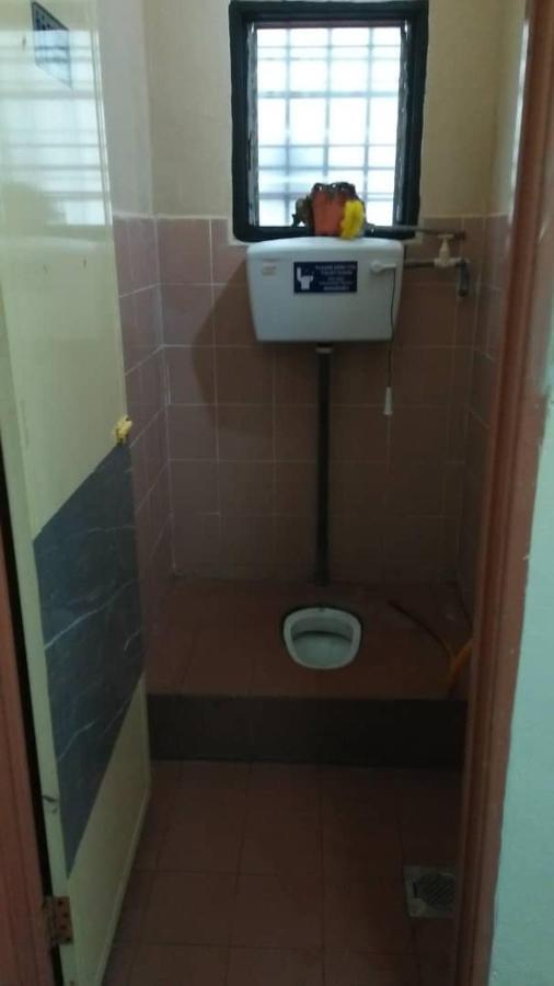 Homestay Tok Abah Seri Iskandar Exterior foto